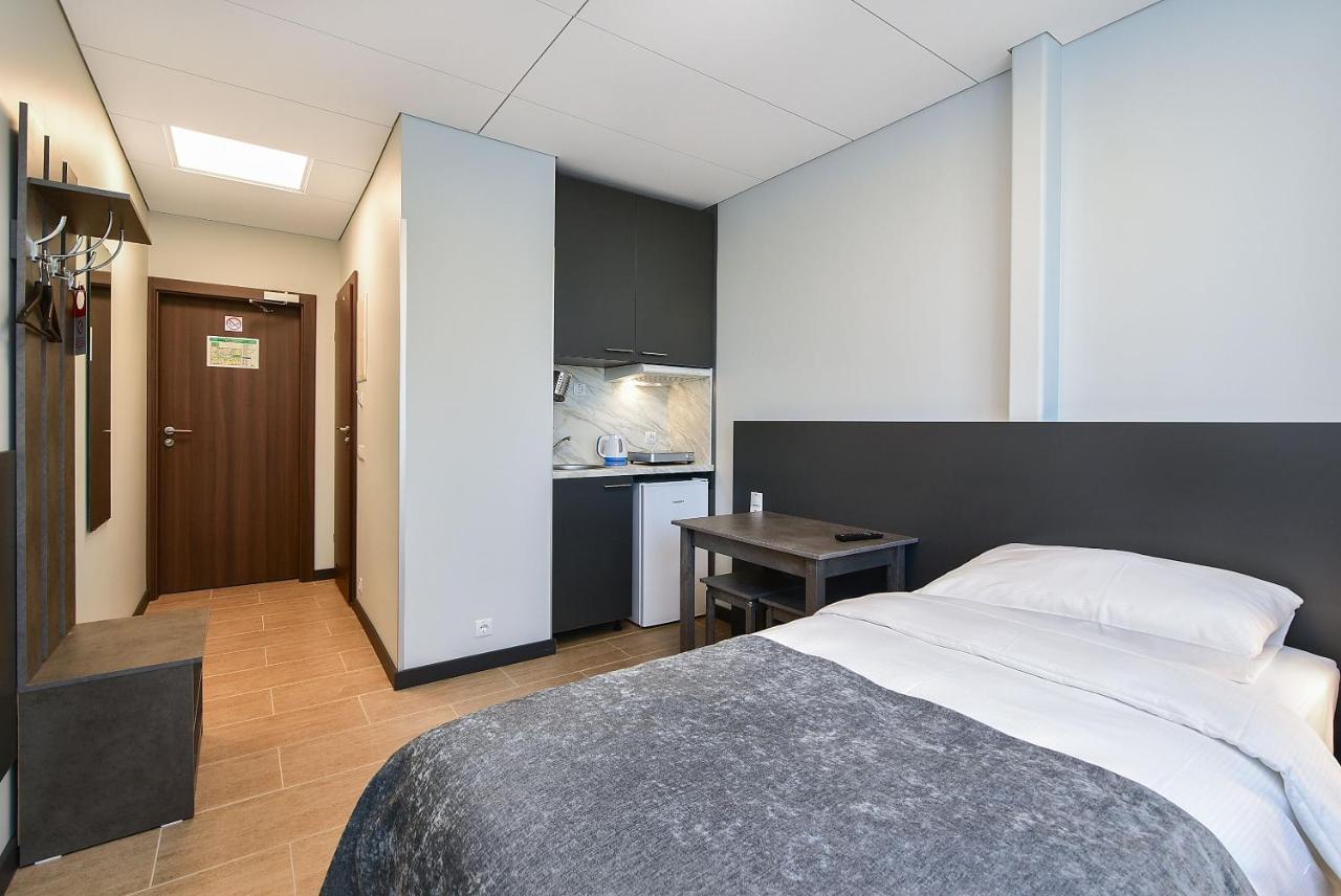 City Yard Inn Hotel Таллин Экстерьер фото